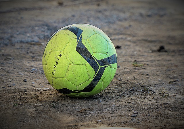 特别是在压 特别是在压